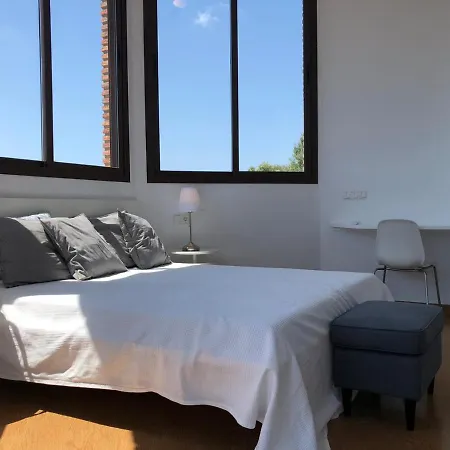 Luxury For 12 People