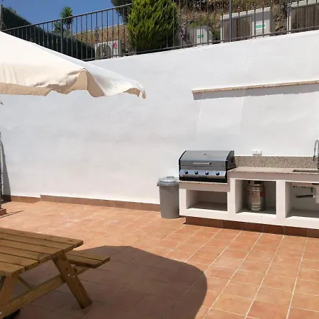 Luxury For 12 People Villa
