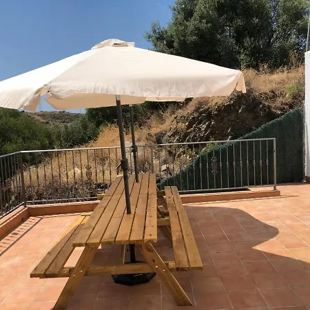 Luxury For 12 People *