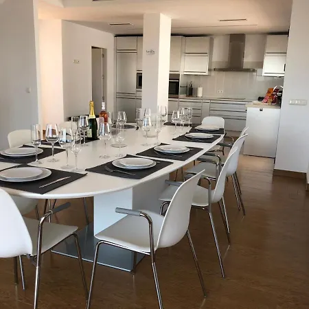 Luxury For 12 People * El Faro